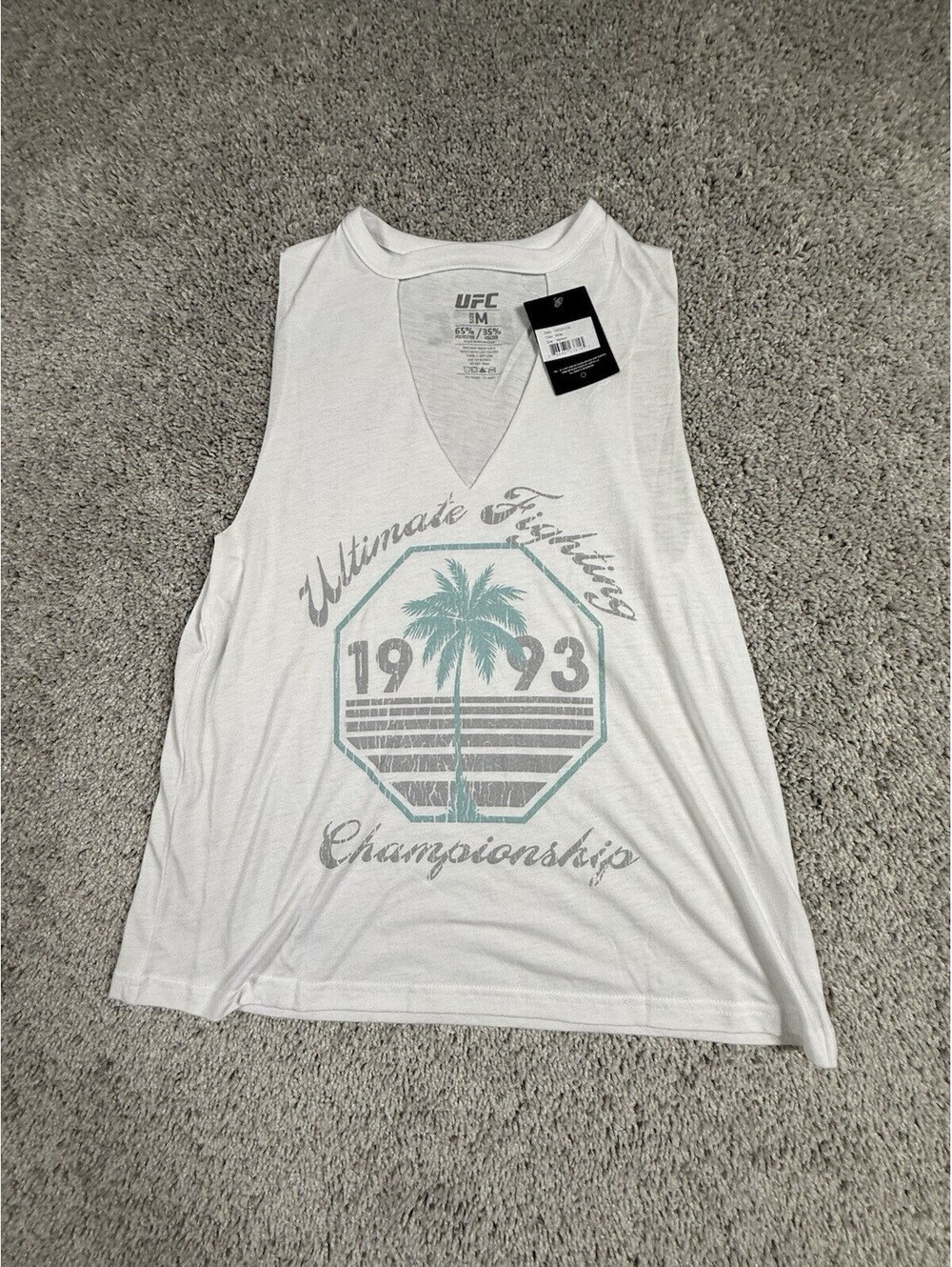 UFC “Ultimate Fighting Championship” women’s tank top Size M NWT